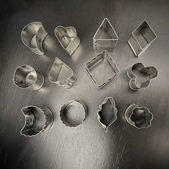 Vintage Complete Viking Canape & Hors D'oeuvre Cutters 12pc Set w Box Pristine - Picture 5 of 11